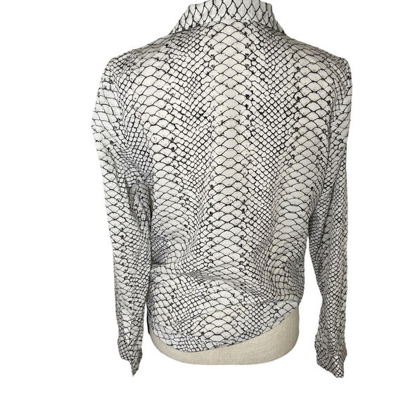 MICHAEL KORS Snake Print Button Down Silver Blue Blouse Tie Front Bundle Sz M - Picture 6 of 16